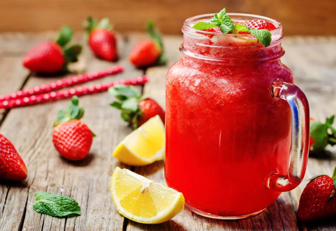 Çilekli limonata
